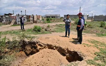 grietas-en-calles-de-chalco