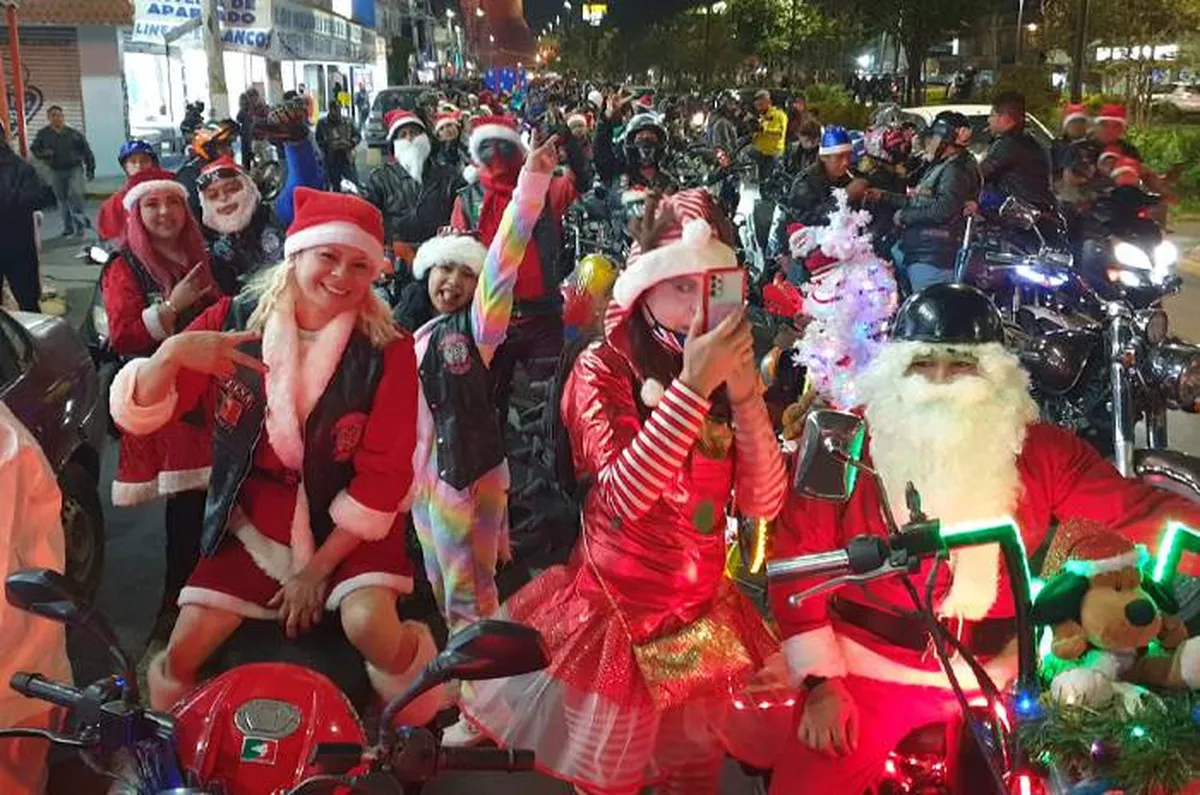 Bikers regalan juguetes