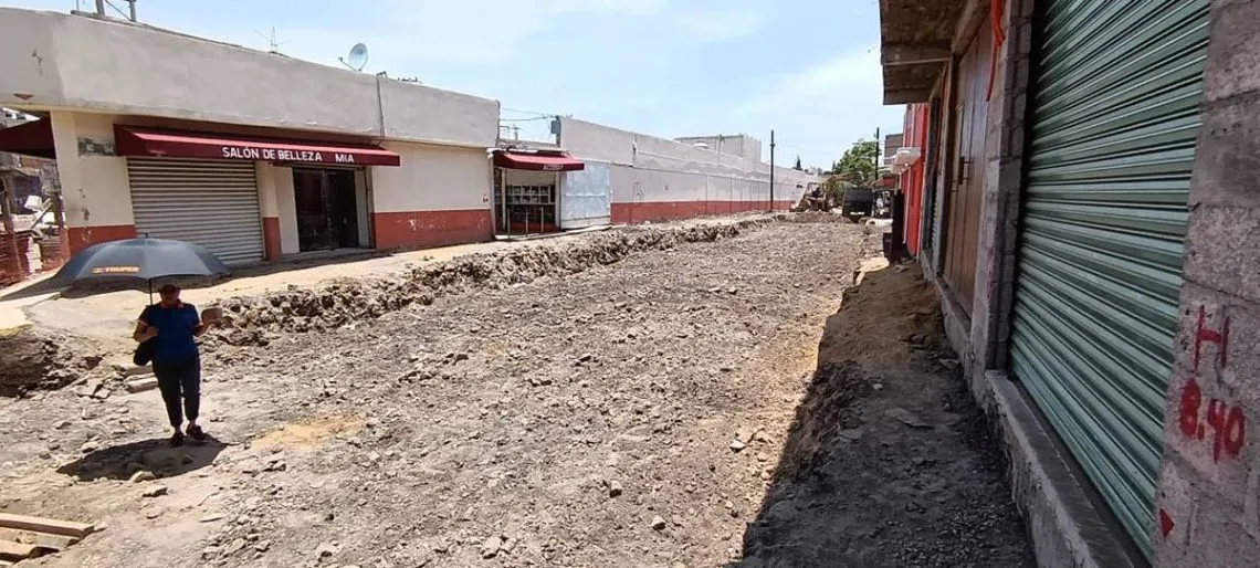 Chalco: cierran establecimientos por retraso en obra del colector solidaridad