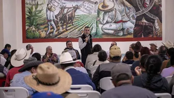 Ulises Mejía propone reformas para fortalecer Precios de Garantía y combatir el coyotaje