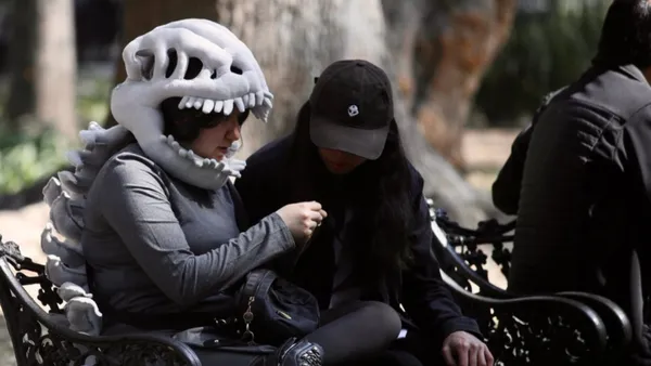 Estudio de la UNAM muestra que los jóvenes aprenden más de los memes que en espacios culturales tradicionales.