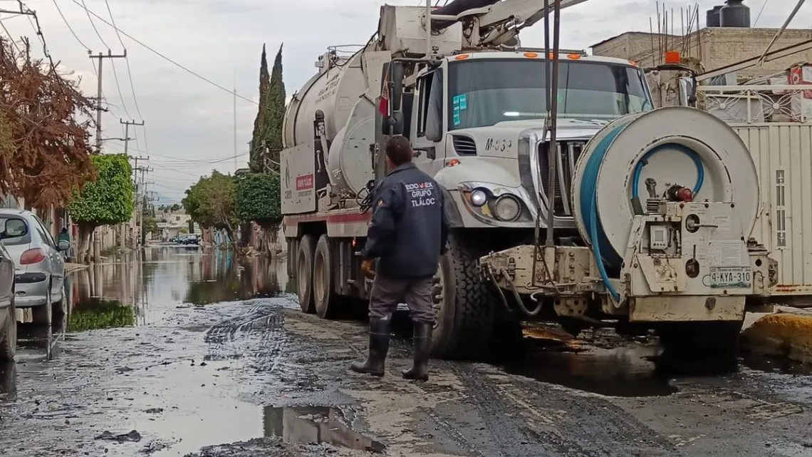 Damnificados temen más inundaciones por lluvias en Chalco
