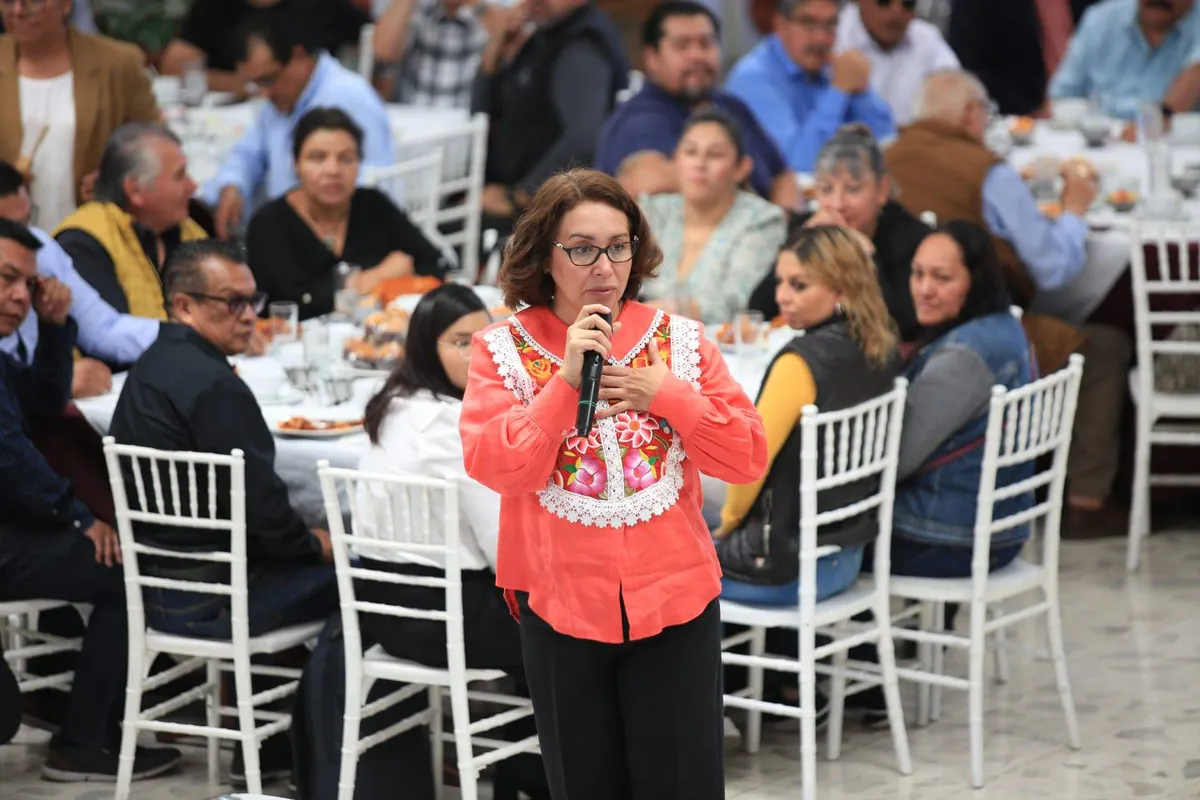Ecatepec: Azucena Cisneros Coss afirmo que mejorarán instalaciones de escuelas