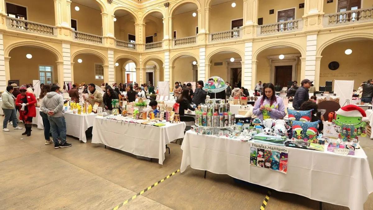 UAEMéx invita al Mercado Emprendedor Navideño Universitario 2025