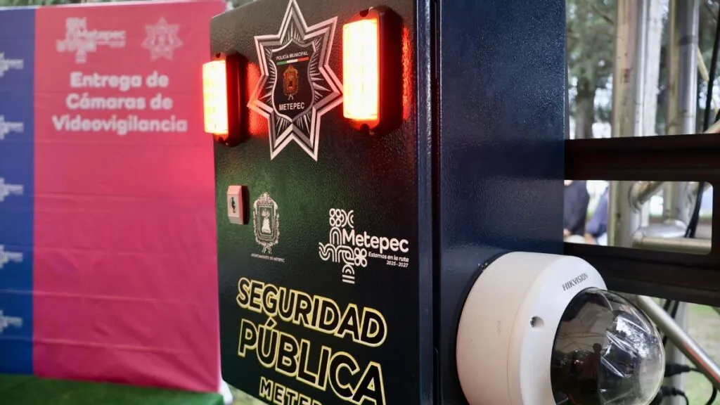 Fernando Flores blinda Metepec con cámaras de videovigilancia