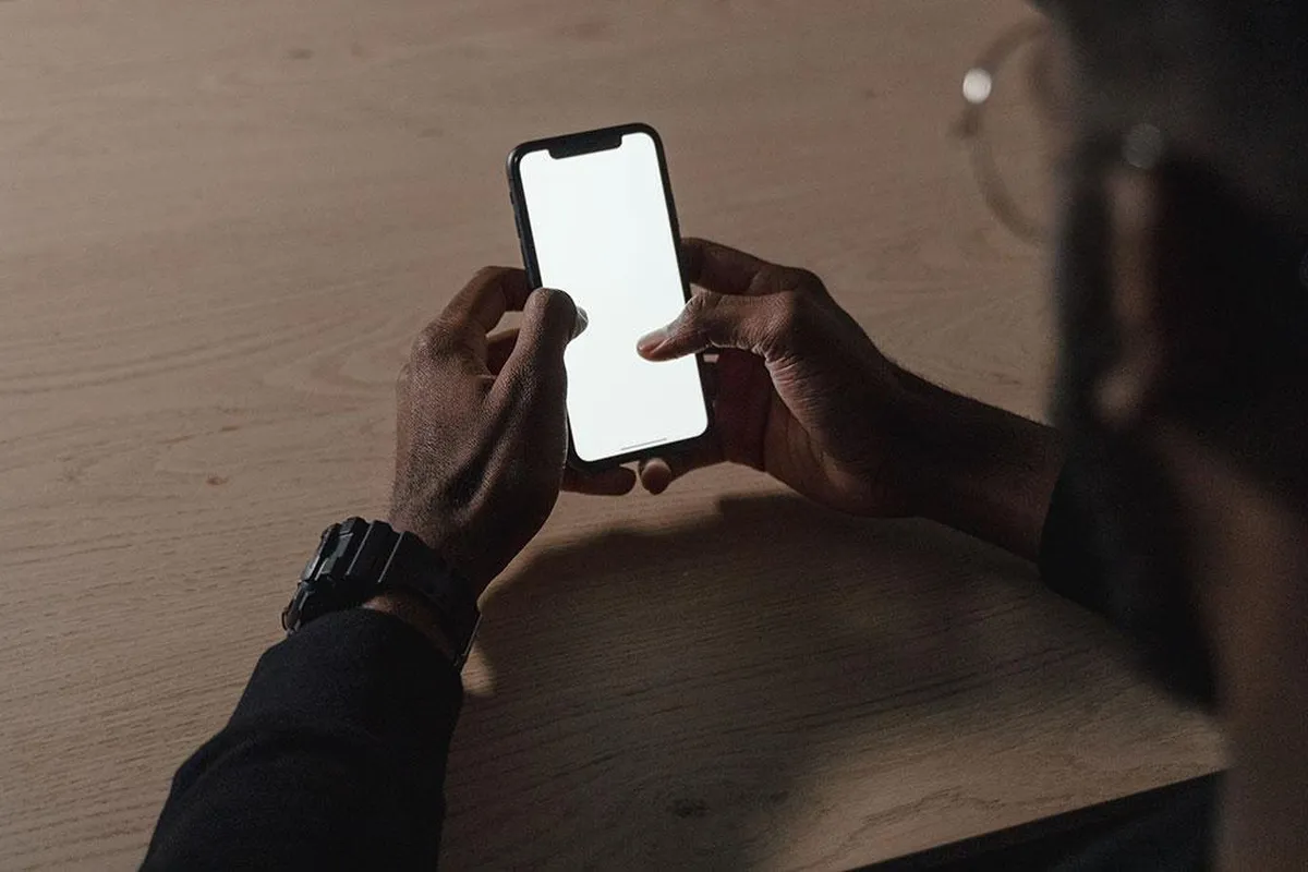 Edomex: alertan por incremento de adicción al celular en vacaciones