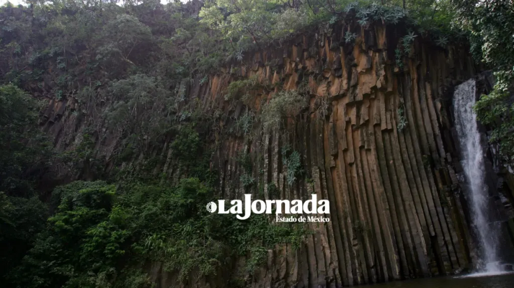 ​El santuario oculto de Juluapan: Entre gigantes de piedra