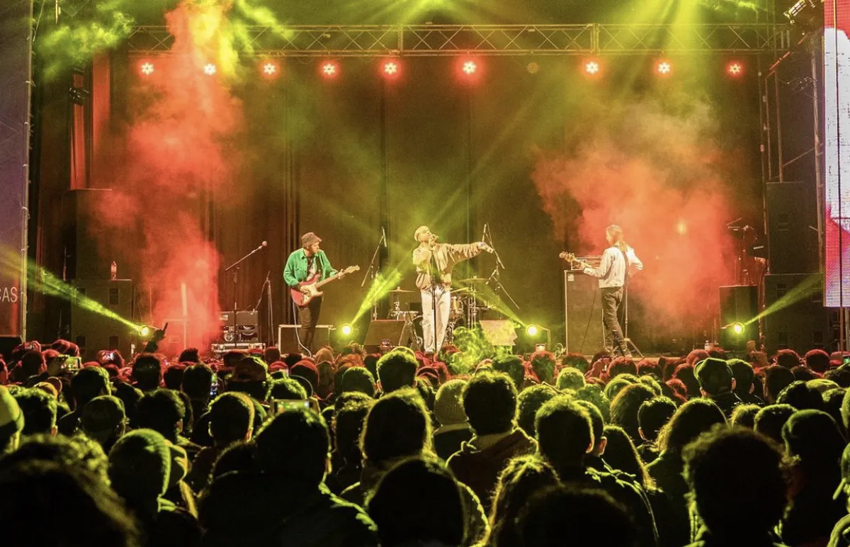 El pop rock de “El Zar” hace parada por el Estado de México