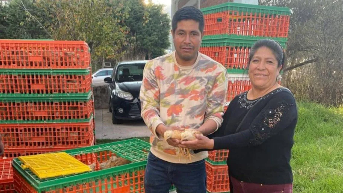 Gobierno del Estado de México beneficia a productores del campo