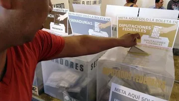 Edomex: Se reparten exgobernadores del PRI postulaciones a diputaciones federales
