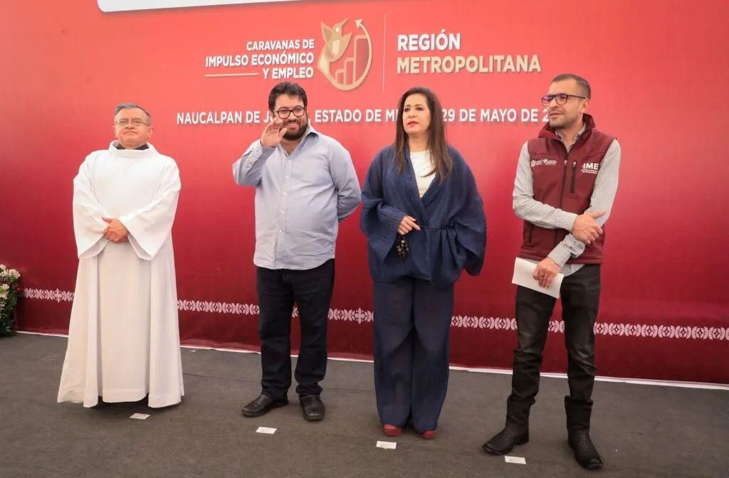 Asiste alcalde Isaac Montoya junto con la secretaria Laura González a las caravanas de impulso económico y empleo