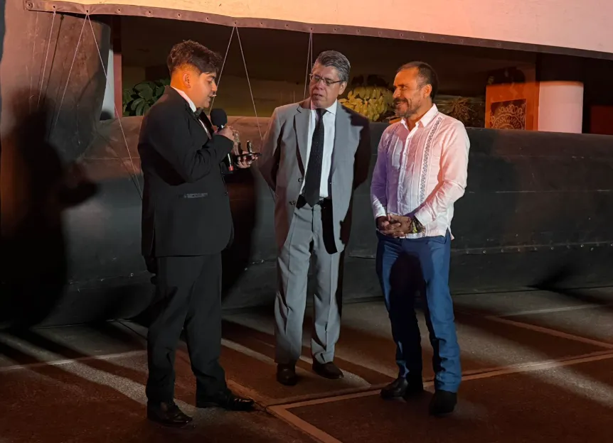 Noé Hernández exige valorar el cine nacional durante homenaje en Teotihuacán