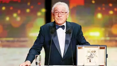 El actor recibió la Palma de Oro honoraria del Festival de Cannes y durnate su discurso criticó al presidente de su país.