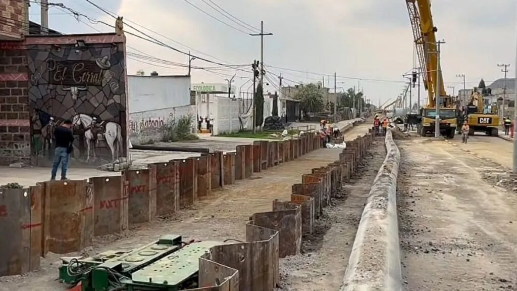 Lluvias y tránsito pesado causan daños en calles de Chalco