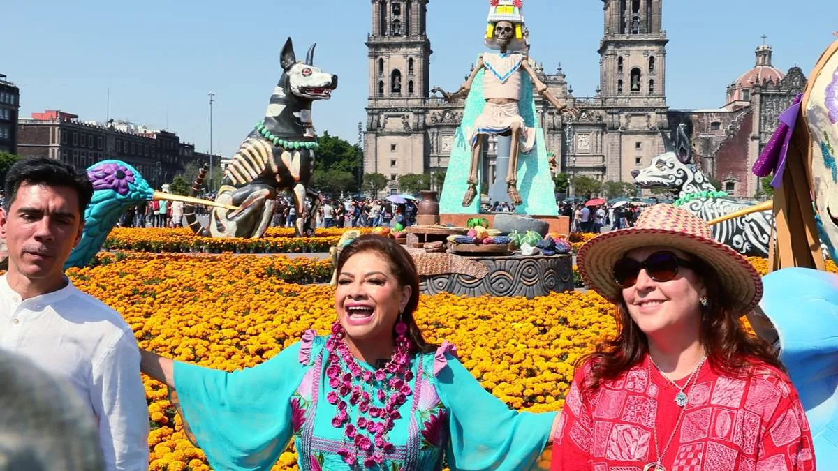 El Zócalo dedican ofrenda monumental al legado prehispánico