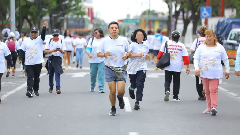Ecatepec participa en la Carrera Nacional por la Salud, por la Paz y contra las Adicciones