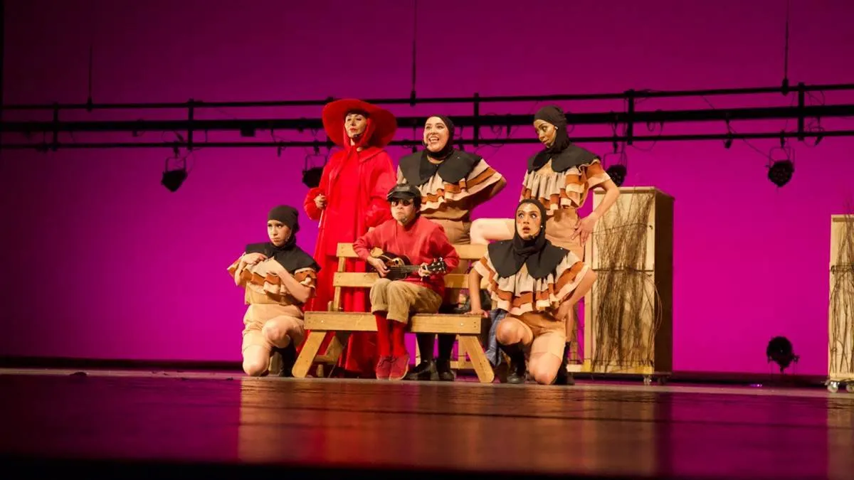 “Los cuervos no se peinan” teatro infantil sobre inclusión