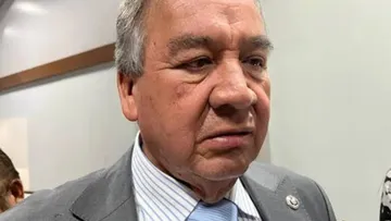 Líderes priistas analizan desde hace tiempo saltar a otros partidos