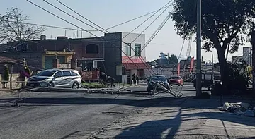 Se recomienda evitar la zona y utilizar vías alternas.