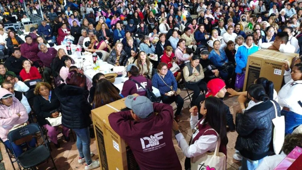 Más de seis mil mamás disfrutaron del festival “Texcocolate” en la Feria del Caballo