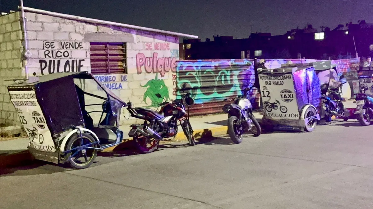 Dos personas pierden la vida tras ataque a negocio en Texcoco