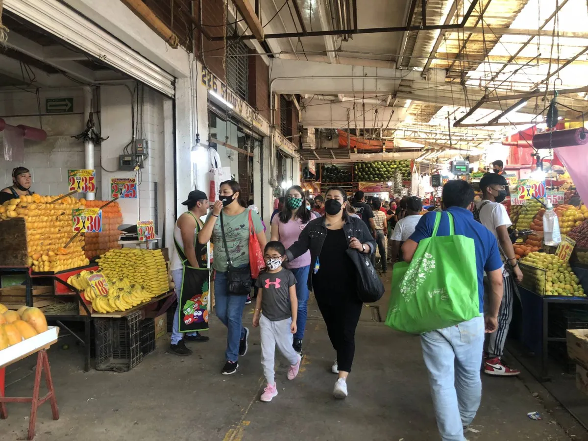 Mujeres víctimas de agresiones en Central de Abasto de Ecatepec