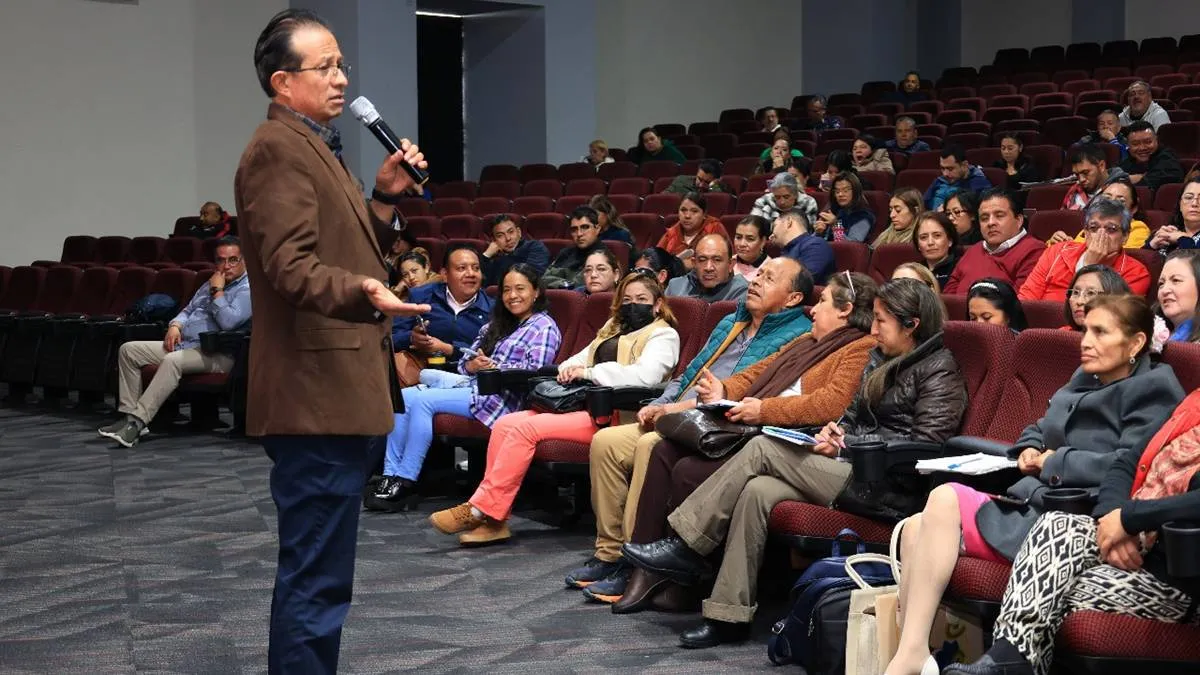 Jenaro Martínez impulsa capacitación jurídica para los líderes de las mil 53 delegaciones del SMSEM