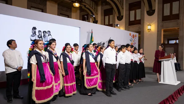 La presidenta Claudia Sheinbaum adelantó detalles del Plan Michoacán, que buscará alejar a jóvenes del crimen con educación y cultura.