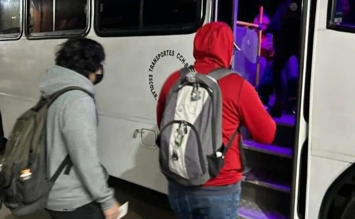 En Ixtapaluca refuerzan seguridad para transporte universitario gratuito