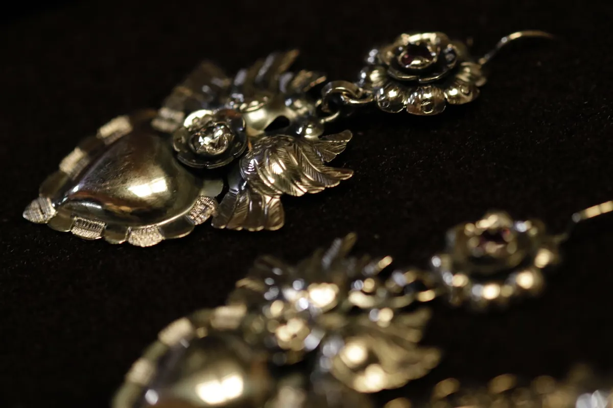 Joyería mazahua, un regalo especial para estas fiestas