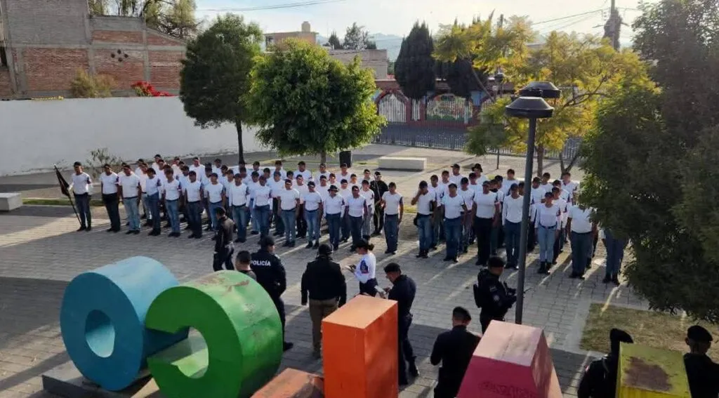 Policías de Chalco piden mejores condiciones laborales