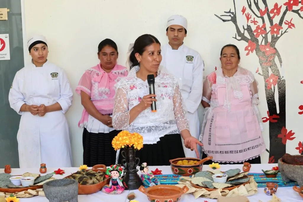 UAEMéx celebra y reconoce a las mujeres rurales