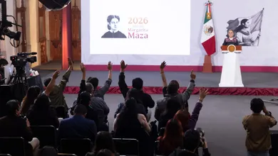 Gobierno amplía el plazo para vincular líneas celulares a la CURP y publica un nuevo calendario para millones de usuarios.