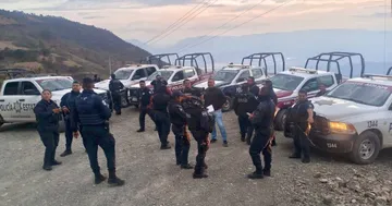 Confunden a vendedores con robachicos; casi los linchan en Puebla