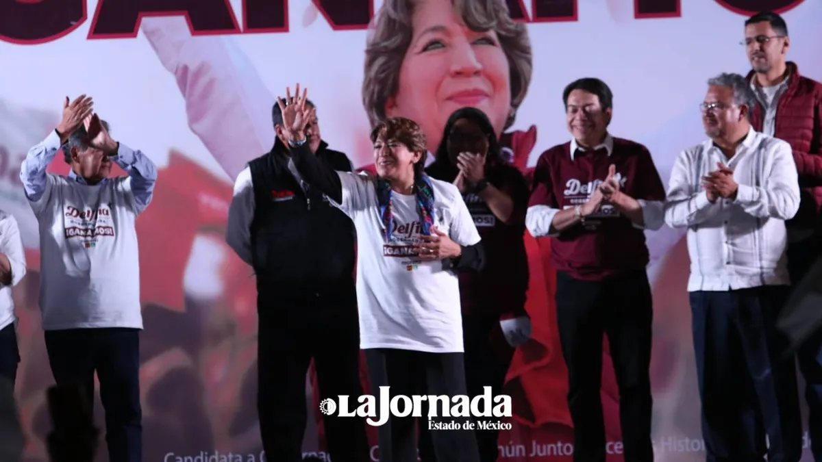 Delfina Gómez celebra su triunfo en Toluca