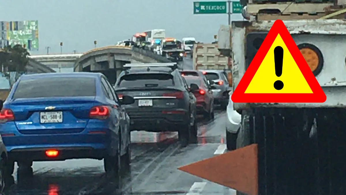 Un accidente en la Peñón-Texcoco este 17 de marzo provoca tráfico intenso tras derrape por lluvia; la circulación avanza a vuelta de rueda. FOTO: Arturo Galicia