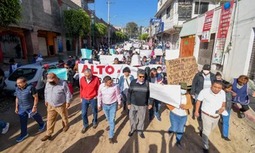 Policías municipales acusados por golpear a familia en Chimalhuacán