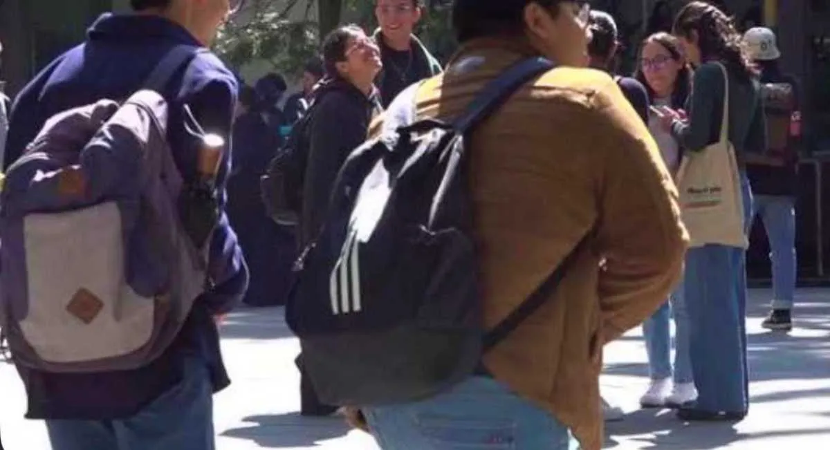 Becas buscan frenar deserción escolar en Edomex