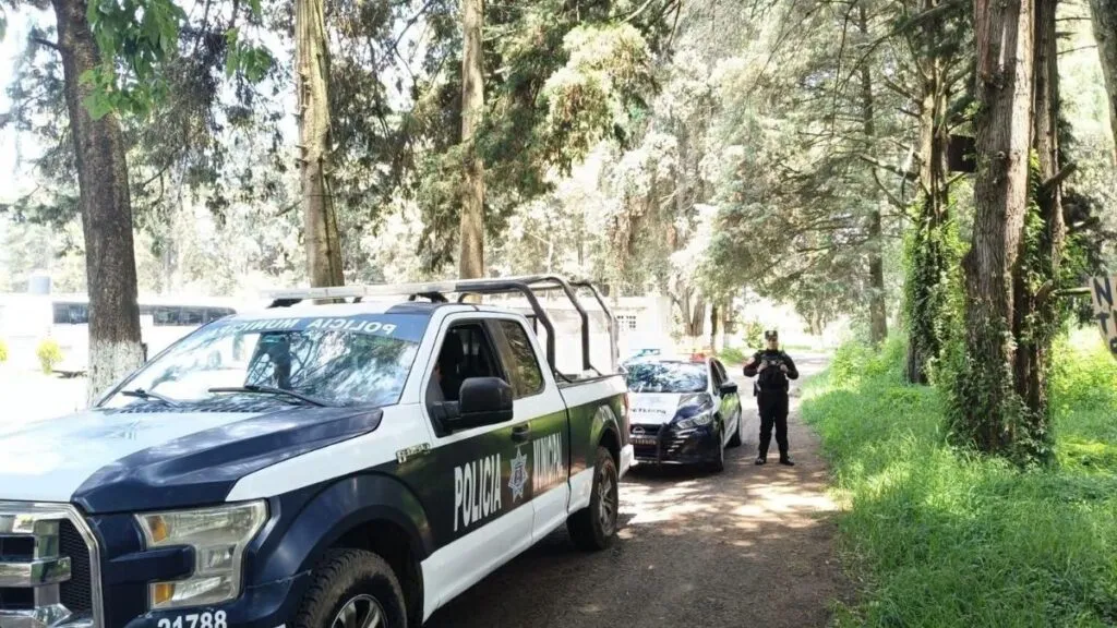 Vecinos y autoridades de Atlautla buscan a joven desaparecida