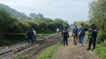 Valle de Chalco: Hallan cuerpo cerca de las vías del tren; hay dos detenidos