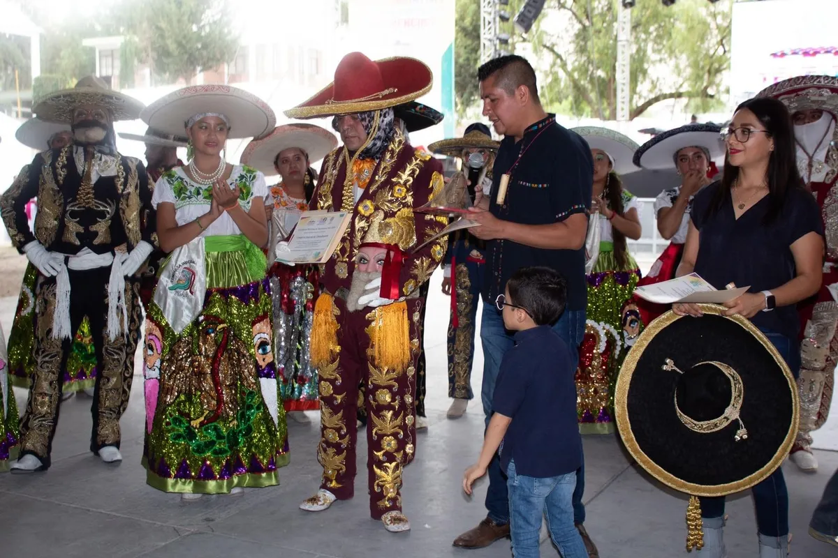 Reciben danzas de Tepetlaoxtoc títulos de patrimonio cultural intangible