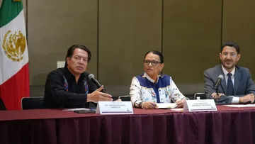 Gobierno y CNTE mantienen diálogo para atender demandas del magisterio