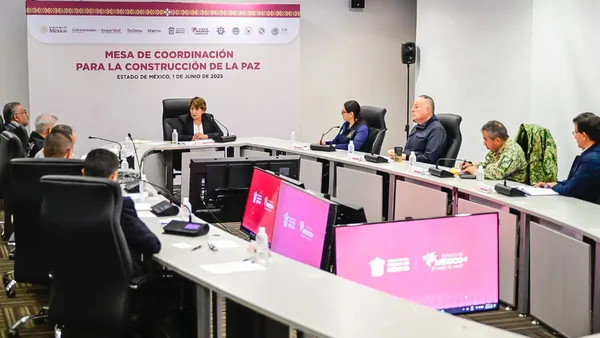 Eomex: 10 mil policías vigilan elecciones, informa Delfina Gómez Álvarez en instalación de mesa de seguridad en el C5