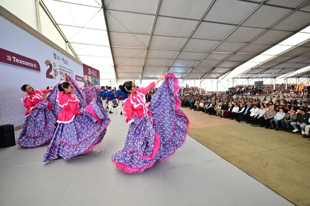 Gobernadora Delfina Gómez da prioridad al Oriente del Edomex con Informe Regional de Resultados en Texcoco