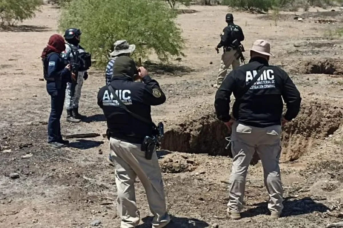 Foto de fosas clandestinas.