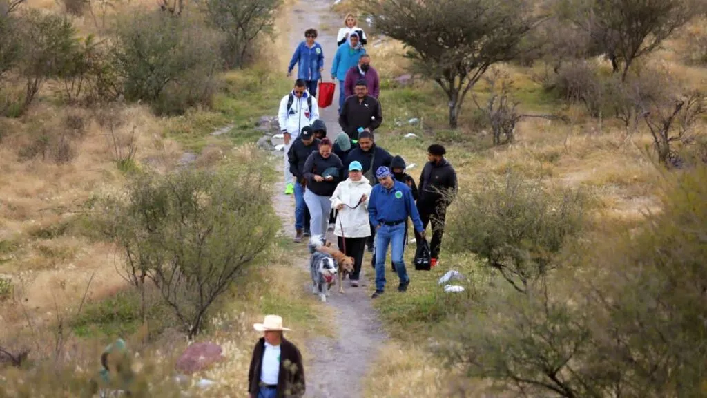 Viviendas irregulares amenazan a la Sierra de Guadalupe en Ecatepec