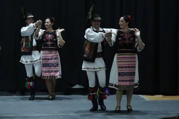 Toluca: Ballets de Colombia y Rumania bailan por la solidaridad con Guerrero