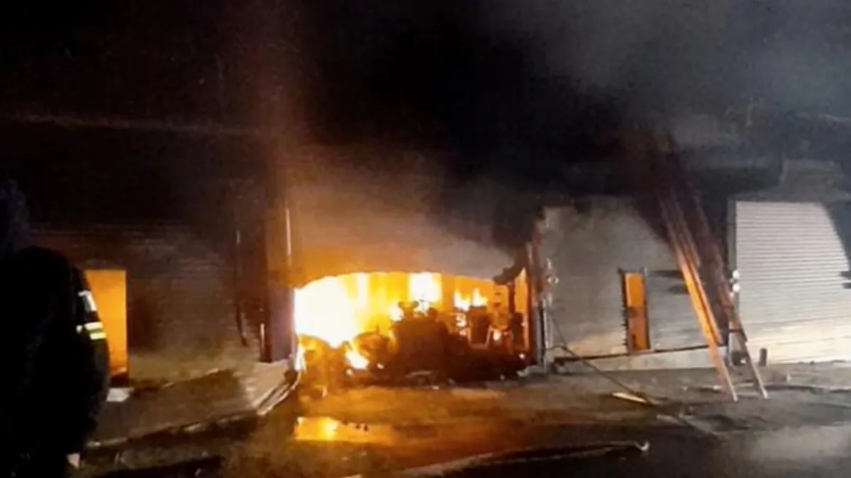 Taller de carpintería se incendió en Villa Guerrero