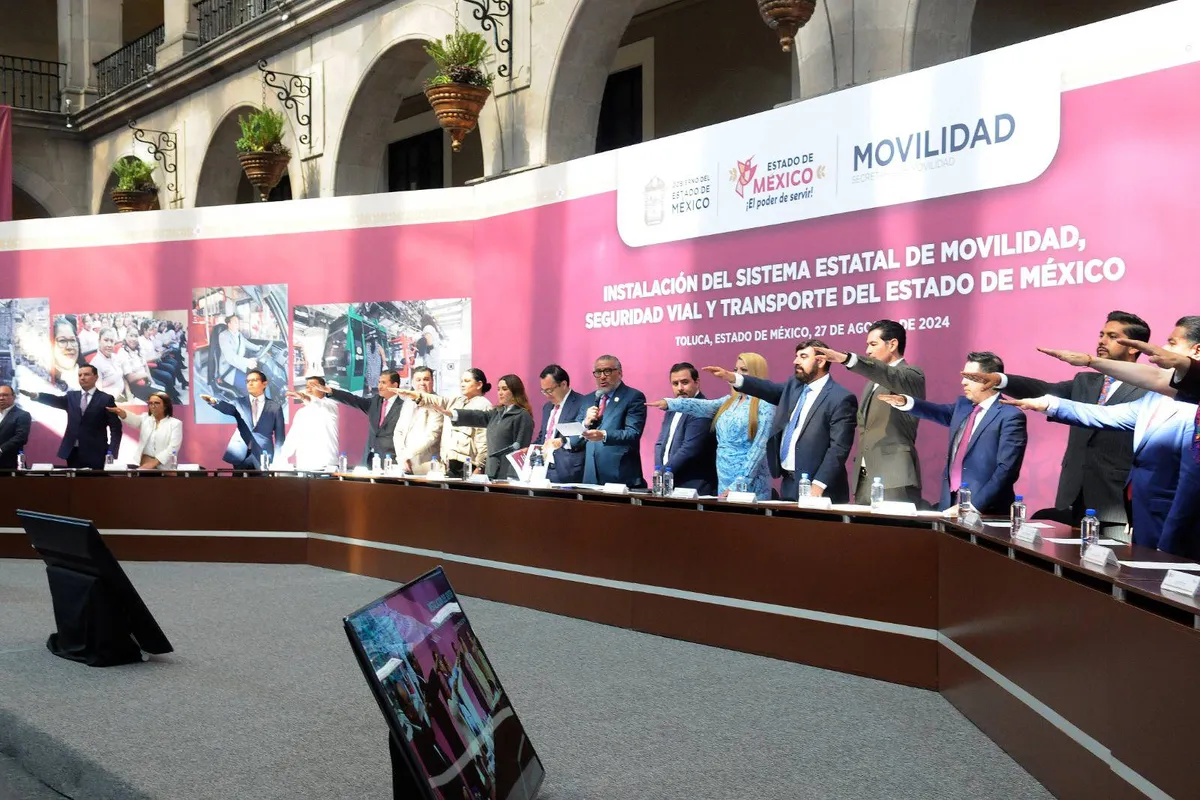 Edomex instalan nuevo sistema estatal de movilidad, seguridad vial y transporte