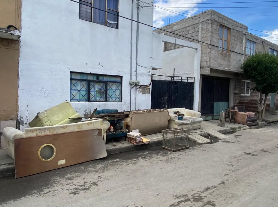Familias de Los Reyes La Paz lo pierden todo tras inundación